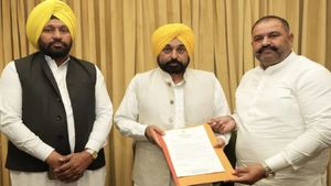 संविधान और लोकतंत्र को बचाने के लिए जारी रहेगा आम आदमी पार्टी का संघर्ष: AAP सांसद सुशील रिंकू