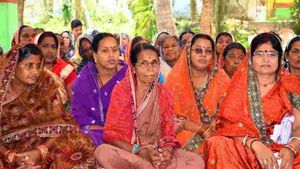 ओडिशा में  महिला वोट बैंक भुनाने की होड़, BJD ने प्रमिला मलिक को विधानसभा अध्यक्ष बनाकर खेला दांव 