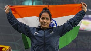 Asian Games 2023: जैवलिन थ्रो में गोल्ड जीतकर अनु रानी ने रचा इतिहास, कभी जूते खरीदने के भी नहीं थे पैसे