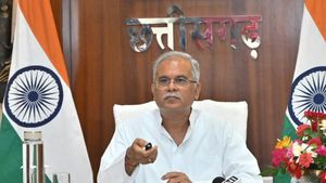 छत्तीसगढ़: CM भूपेश बघेल ने थाने के नये भवन और पुलिस सहायता केंद्र का किया लोकार्पण