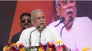 छत्तीसगढ़: भूपेश सरकार की न्याय योजनाओं का परिणाम, लोगों की जेब में भेजे गए दो लाख करोड़ रुपये, बाजार गुलजार