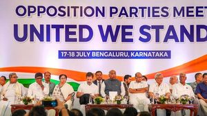 Opposition Alliance: कांग्रेस ने अखिलेश और केजरीवाल का मुंह बंद किया 