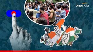 MP Congress: मध्य प्रदेश में कांग्रेस को भारी पड़ती गुटबाजी