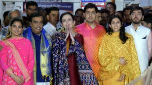 Hurun India Rich List 2023: मुकेश अंबानी एशिया के सबसे अमीर व्यक्ति, जानें अडानी और बिड़ला का हाल