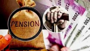 OPS vs NPS: फिर उठी पुरानी पेंशन स्कीम की मांग