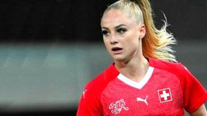 Alisha Lehmann: स्विस फुटबॉलर अलीशा लीमैन को किसने दिया “इंडीसेंट प्रोपोजल”?