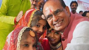 नवगठित पांढुर्णा में सीएम शिवराज बोले-भविष्‍य में लाड़ली बहना योजना धनराशि बढ़ा कर 3000 रुपये कर दी जाएगी 