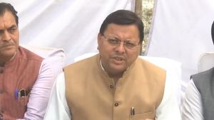 उत्तराखंड: CM पुष्कर सिंह धामी ने 26/11 मुंबई आतंकी हमले में शहीद वीर जवानों को किया नमन
