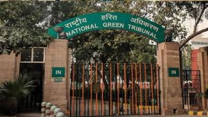 सुंदरगढ़ के 11 औद्योगिक प्रतिष्ठानों पर पर्यावरण मानदंडों का उल्‍लंघन करने की जांच के लिए NGT ने बनाया पैनल 