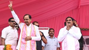 तेलंगाना: दलित बंधु योजना की तरह आदिवासियों के कल्याण के लिए गिरिजाना बंधु को करेंगे लागू, CM KCR का बड़ा ऐलान