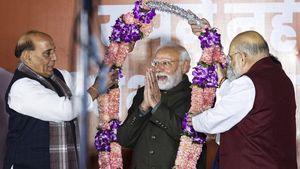 Hindutva Wave: उत्तर भारत में उफान पर हिन्दुत्व की लहर