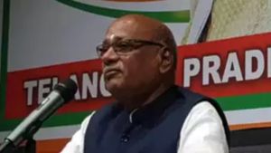 हैदराबाद: कांग्रेस नेता ने मेडिकल कॉलेजों पर ट्वीट को लेकर केटीआर की आलोचना की