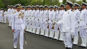 Indian Navy and Indian Coast Guard: कैसे मिलती है यहां नौकरी? जानें दोनों सेनाओं की सैलरी में है कितना अंतर