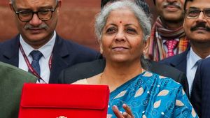 Budget 2024: बजट में ग्रामीण इलाकों के लिए बड़ा तोहफा, अगले 5 साल में बनाए जाएंगे 2 करोड़ घर