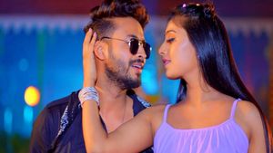 Bhojpuri News: 'हर घड़ी रहेला मूडे में, ऊ त एगो पीस ह खुदे में’ दीवाने को हड़काते दिखी काजल