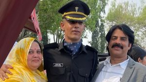 Success Story: छोटे से गांव का सिद्धांत राठौड़ बना आर्मी अफसर, 9 बार फेल होकर भी नहीं मानी हार