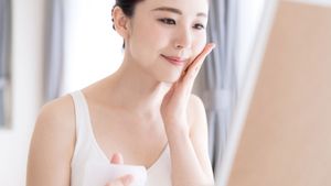 Korean Skin: कोरियन जैसी चमकती स्किन पाने के लिए घर बैठे लगाएं ये चीजें, पहली बार में ही दिखेगा असर