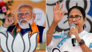 पश्चिम बंगाल में मोदी बनाम ममता की जंग