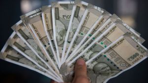 EPFO ने बदले नियम, सबस्क्राइबर्स अब सिर्फ 3 दिन में निकाल सकते हैं 1 लाख रुपए, जानिए क्या है प्रोसेस 