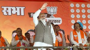 Fact Check: कहीं आपके पास भी तो नहीं आया फ्री रिचार्ज वाला मैसेज? PM मोदी और बीजेपी से जोड़कर भेजा जा रहा Text