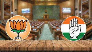 क्या भारत के लिए दो-दलीय व्यवस्था बेहतर होगी?