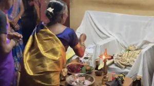 Karnataka: मरी हुई बेटी के लिए दूल्हा खोज रहा परिवार, मौत के 30 साल बाद कराई शादी, यह है वजह?