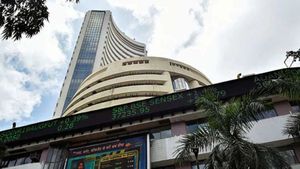 शेयर बाजार पर दिखा मोदी 3.O का असर! पहली बार Sensex पहुंचा 77000 के पार, क्या है अंबानी-अडानी के शेयर का हाल?