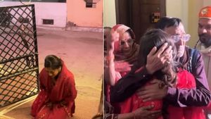 'हे भगवान! ये पल मुझे अंदर से मारे जा रहा था' पिता की दहलीज से विदा हुई दुल्हन, देखें फूटकर रोने वाला वीडियो 