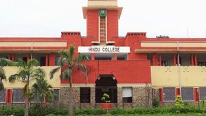 NIRF Ranking 2024: DU के हिन्दू कॉलेज ने मिरांडा हाउस को छोड़ा पीछे, पहली रैंक पर जमाया कब्जा, देखें पूरी लिस्ट