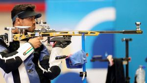 Paris Olympics: कौन हैं स्वप्निल कुसाले? जिन्होंने भारत को दिलाया पेरिस ओलंपिक का तीसरा मेडल