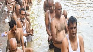 Ekadashi Shradh 2024:  एकादशी श्राद्ध आज, जानिए  मुहूर्त, पूजा विधि और महत्व