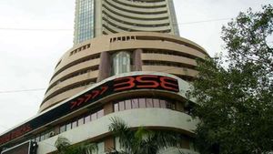 Share Market: सेंसेक्स 1000 अंक से अधिक लुढ़का, Nifty50 में 5 गुना गिरावट, जानिए शेयर मार्केट का हाल 