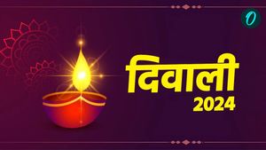 Diwali 2024 Muhurat:  दीपावली पर क्या है लक्ष्मी-गणेश पूजन का शुभ मुहूर्त? 