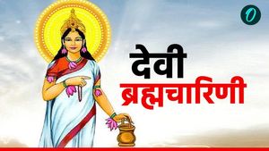 Sharadiya Navratri 2024: आज हैं मां ब्रह्मचारिणी का दिन, जानिए कथा, पूजाविधि, मंत्र और आरती