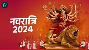 Sharadiya Navratri 2024 Day 1: कौन हैं मां शैलपुत्री? जानिए कथा,  पूजा विधि और आरती 