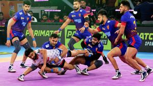 Pro Kabaddi League में आज कौन पड़ेगा किस पर भारी? आशु मलिक और नवीन कुमार पर रहेगी नजर!  