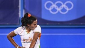 कोच से मिली पहली हॉकी स्टिक! खरीदने तक के नहीं थे पैसे, जोश से भर देगी रानी रामपाल के संघर्ष की कहानी