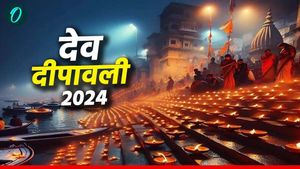 Dev Deepawali 2024: देव दीपावली आज. जानिए महत्व और खास बातें 