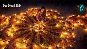 Dev Deepawali 2024 Wishes: 'आपको प्रेम, शांति और समृद्धि की प्राप्ति हो', अपनों के भेजें खास संदेश 