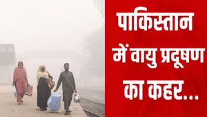 पाकिस्तान के 7 शहर दुनिया में सबसे प्रदूषित, मुल्तान में AQI 2100 पार, स्कूल और पार्क बंद   