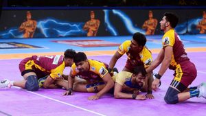 Pro Kabaddi League: पवन सहरावत ने काटा गदर, तेलुगु टाइटंस ने तमिल थलाइवाज को अंतिम मिनट में हराया