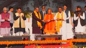 काशी तमिल संगमम में आने वाले लोगों के लिए बाबा विश्वनाथ के साथ ही सुब्रह्मणयम भारती का घर भी बन गया है तीर्थ