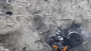 IAF Fighter Jet Crash: भारतीय वायुसेना का विमान दुर्घटनाग्रस्त, अंबाला एयरबेस से भरी थी उड़ान