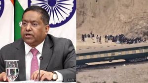 Pakistan Train Hijack: 'वैश्विक आतंकवाद का केंद्र है पाकिस्तान', भारत का जोरदार पलटवार