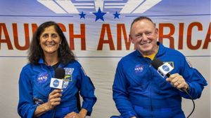 NASA की सुनीता विलियम्‍स और बुच विलमोरी की 9 महीने बाद ड्रैगन यान से धरती पर हो रही वापसी, जानें हर अपडेट 