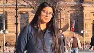 कौन थी भारतीय छात्रा 21 साल की वंशिका? जिसकी लाश कनाडा में बीच पर मिली, पंजाब के AAP नेता की है बेटी
