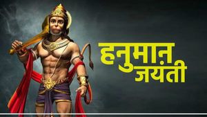 Hanuman Janmotsav 2025: हनुमान जन्मोत्सव पर जरूर करें ये काम, खुल जाएगी किस्मत, बनेंगे धनवान 