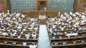 Jobs in Waqf Board: वक्फ बोर्ड में चाहते हैं करियर बनाना? जानिए चयन प्रक्रिया और आवेदन का तरीका