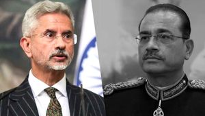 पहलगाम हमले का आसिम मुनीर से क्‍या है कनेक्‍शन?  जयशंकर ने PAK फील्‍ड मार्शल को दुनिया के सामने किया बेनकाब