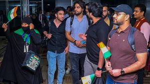 Operation Sindhu: ईरान-इजरायल युद्ध में कितने भारतीय छात्र फंसे? ऑपरेशन सिंधु ने कैसे दी मौत को मात?